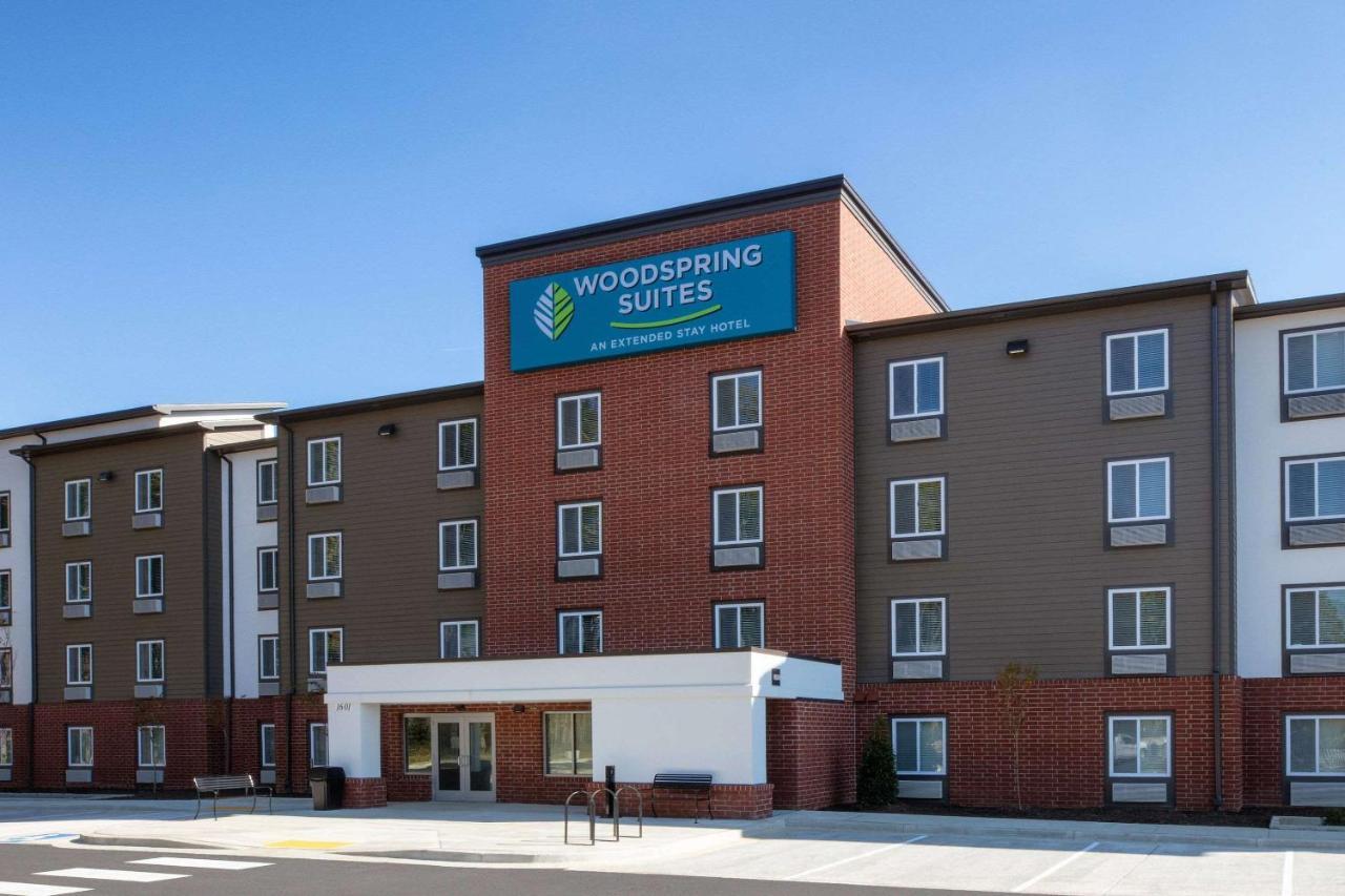 Woodsping Suites Washington Dc East Arena Drive Lake Arbor المظهر الخارجي الصورة