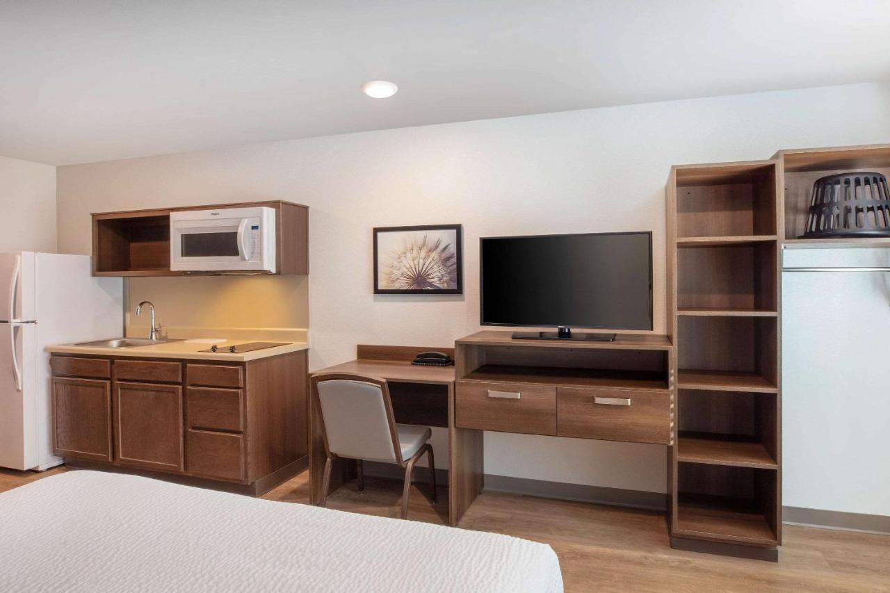 Woodsping Suites Washington Dc East Arena Drive Lake Arbor المظهر الخارجي الصورة