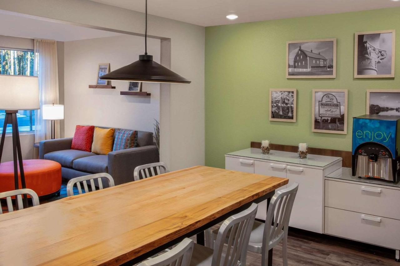 Woodsping Suites Washington Dc East Arena Drive Lake Arbor المظهر الخارجي الصورة